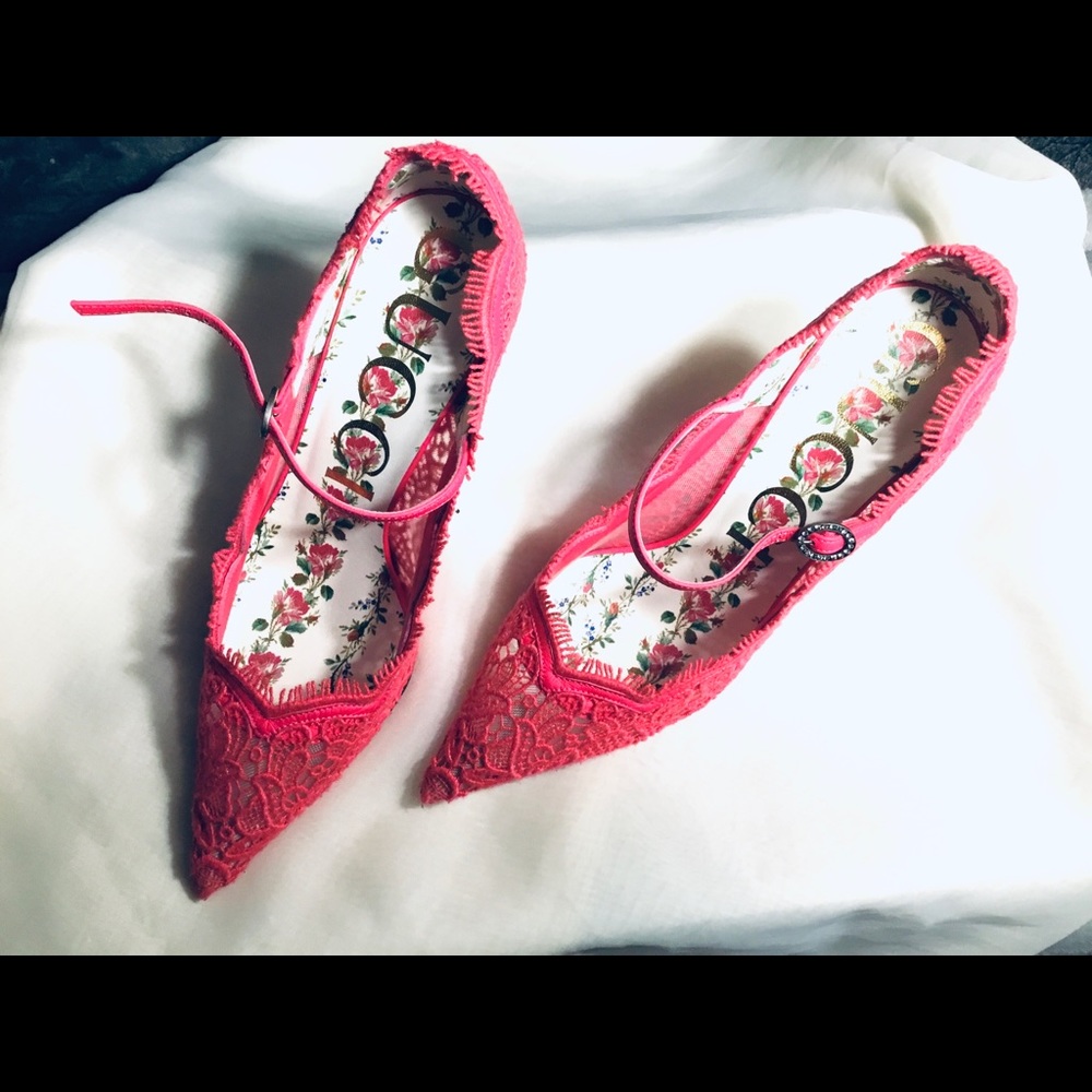 GUCCI Virginia Pump Pink Lace - Picture 4 of 8